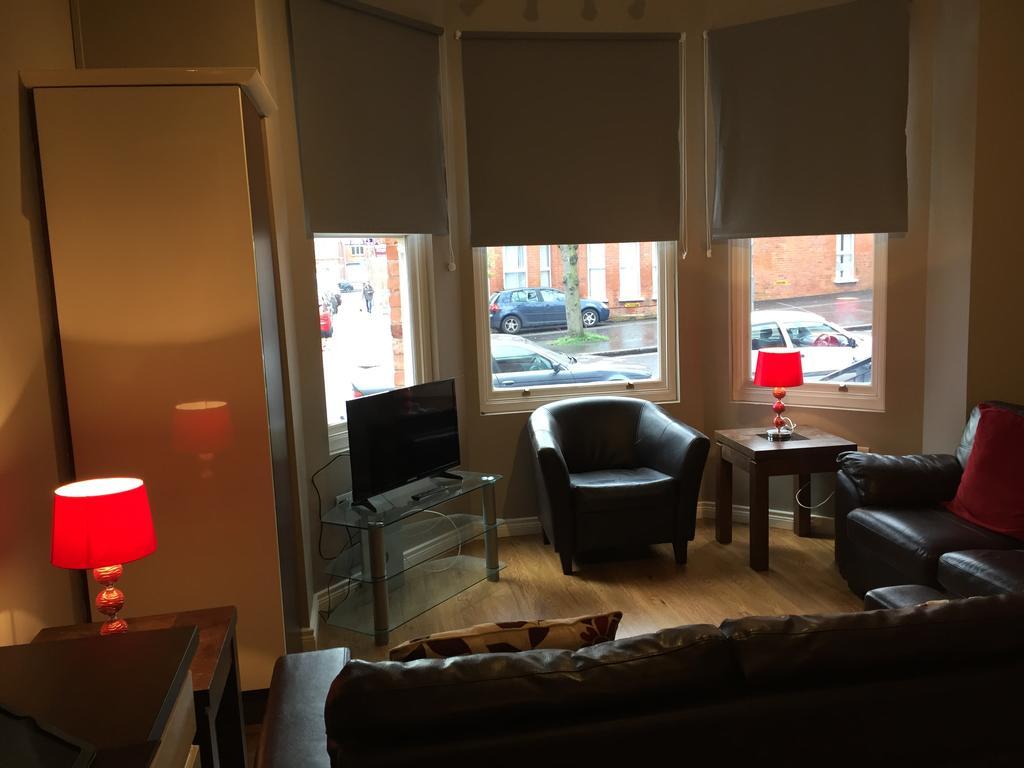 Eglantine House Apartment Белфаст Екстериор снимка
